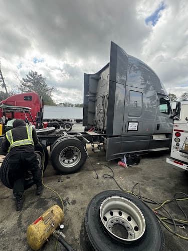 Atlanta Truck Road Service/Repair and Cross Dock