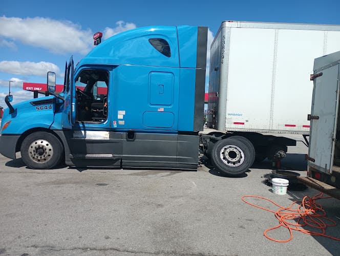 Semi Truck & Auto Road Service Tires