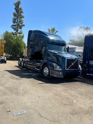 Black Diamond Mobile truck wash