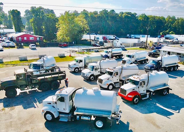 Phoenix Truck Center