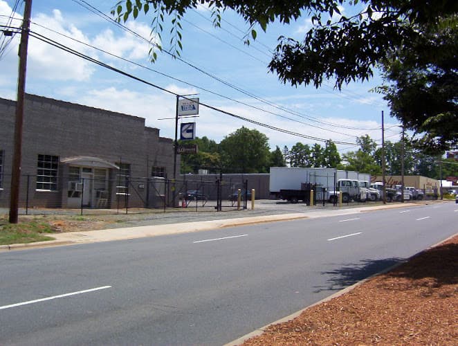 W & M Truck Clinic Inc