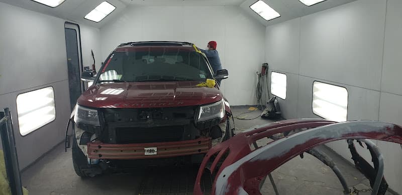 R M Auto Collision