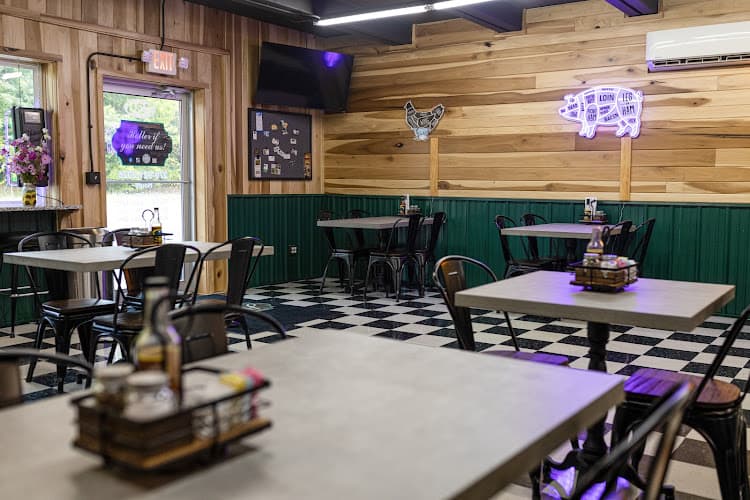 Higgins Meats and Eats