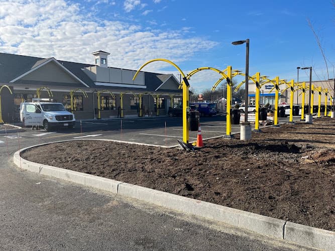 Golden Nozzle Car Wash