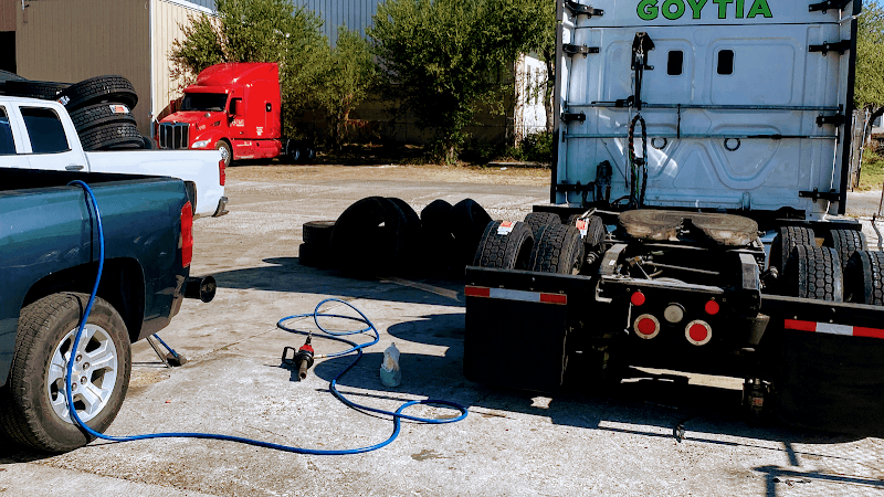 E&M Tire Road Service
