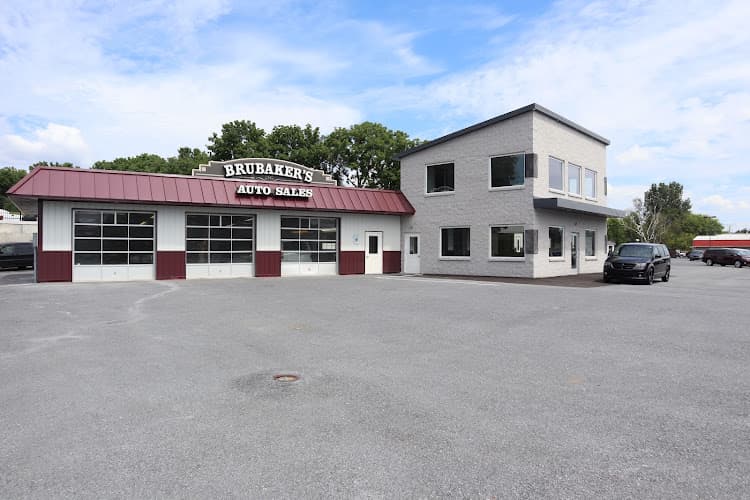 Brubakers Auto Sales Van Lot