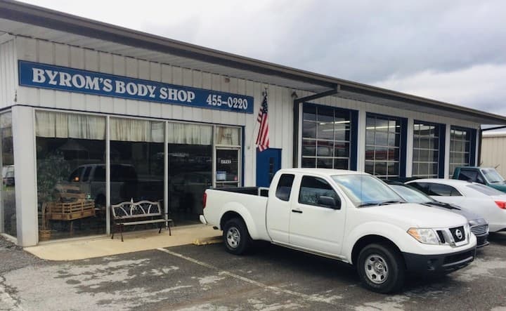 Byrom's Body Shop
