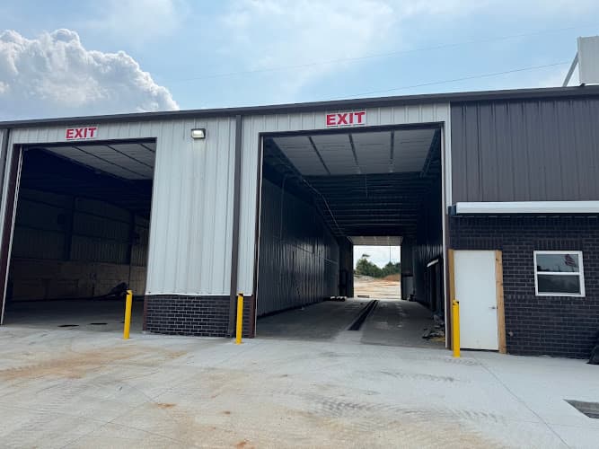 BIR Truck Repair, Truck Wash