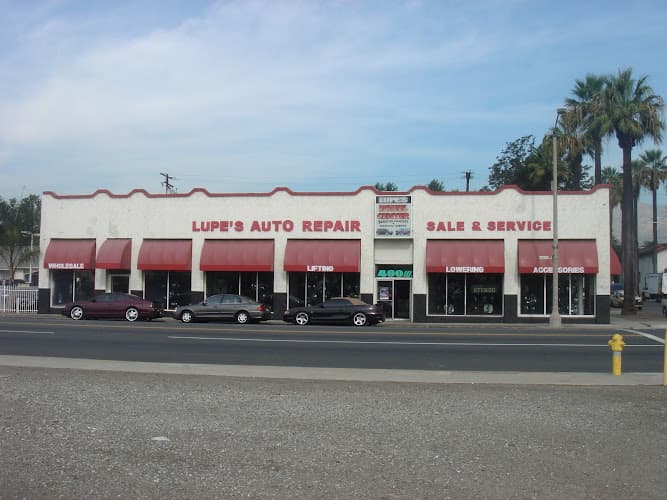 Lupe's Auto