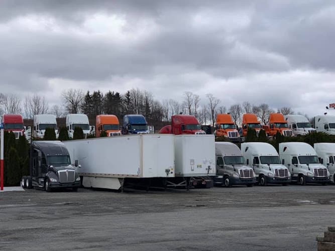 Truck Mart LLC