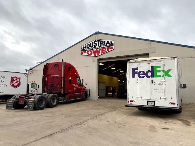 IP Truck ��������� Commercial Truck Body Shop & Collision Center