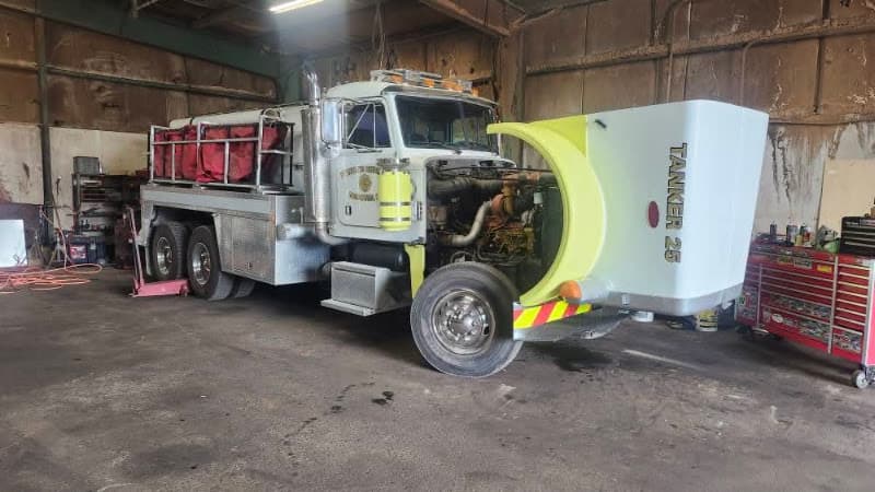 McCarty���������s Garage (formerly Castle Equipment Sales)