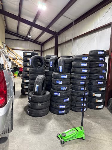 Valor Tire