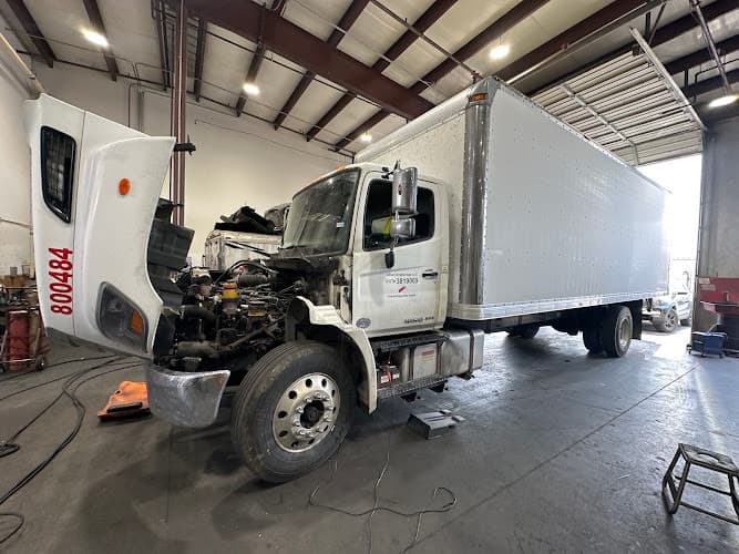 Jc Hernandez truck repair