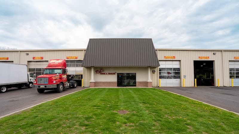Rob's Truck & Trailer
