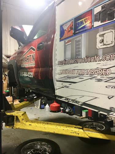 Jon���s Auto service