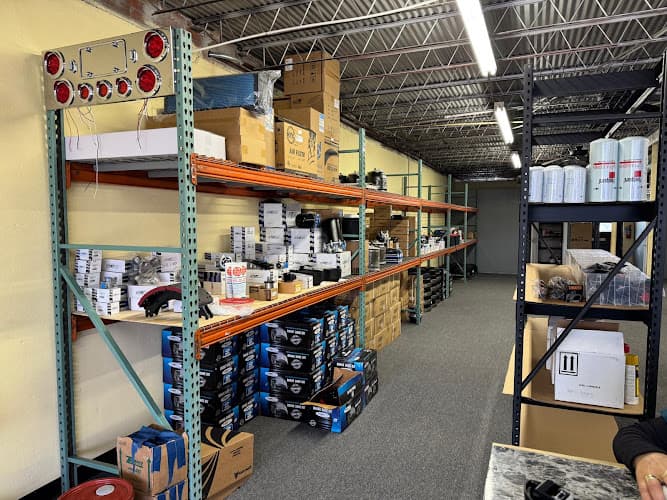 BENITEZ TRUCK PARTS