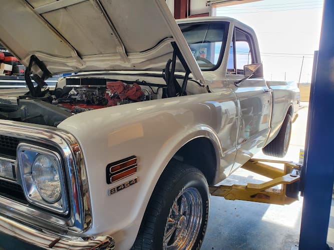 Straight Automotive & Tire Center