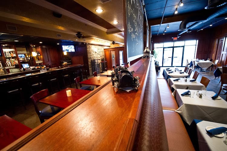 Paragon Tap & Table