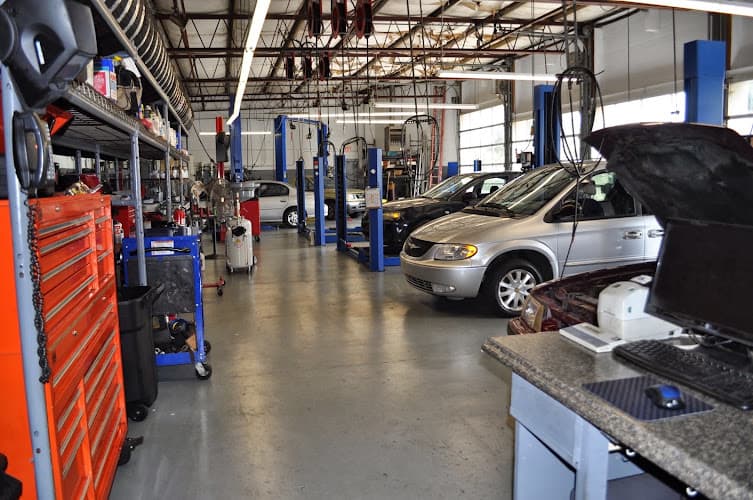 Advanced Auto Care Center