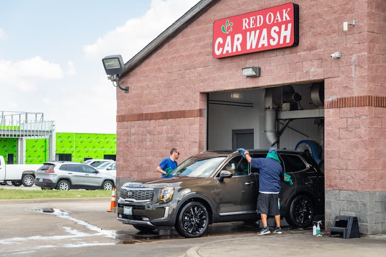 Red Oak Car Wash