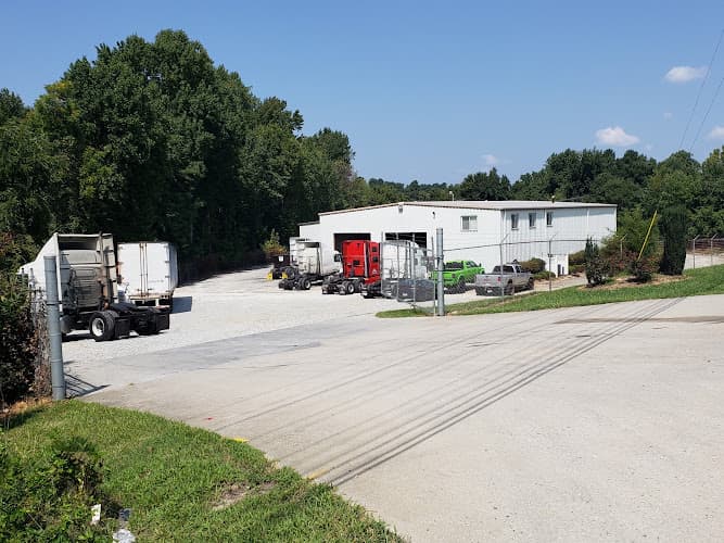 Paramount Truck Service
