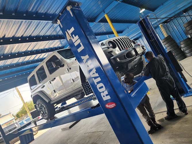 PEREZ DOS LAREDOS TIRE SHOP