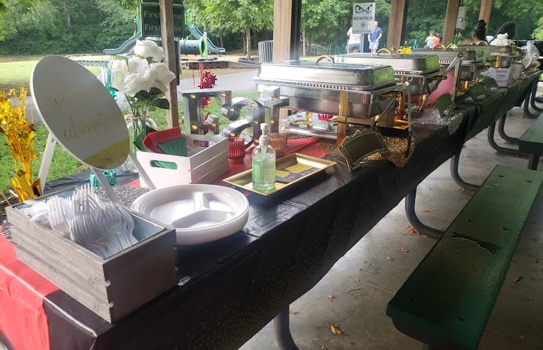 Better Than Yo Mommas, Food Truck & Cartering Services