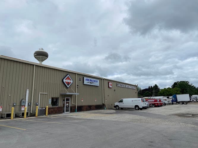 Lakeside International Trucks Parts & Service