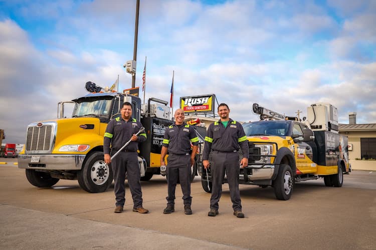 Rush Truck Centers - Huntley Mobile Service