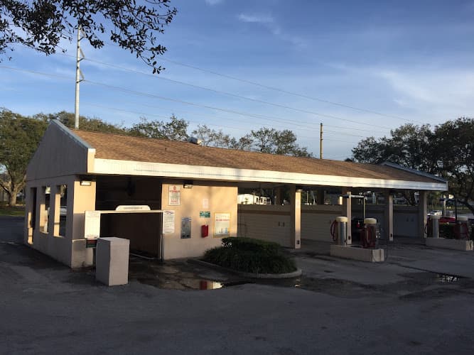 Belleair Car Wash